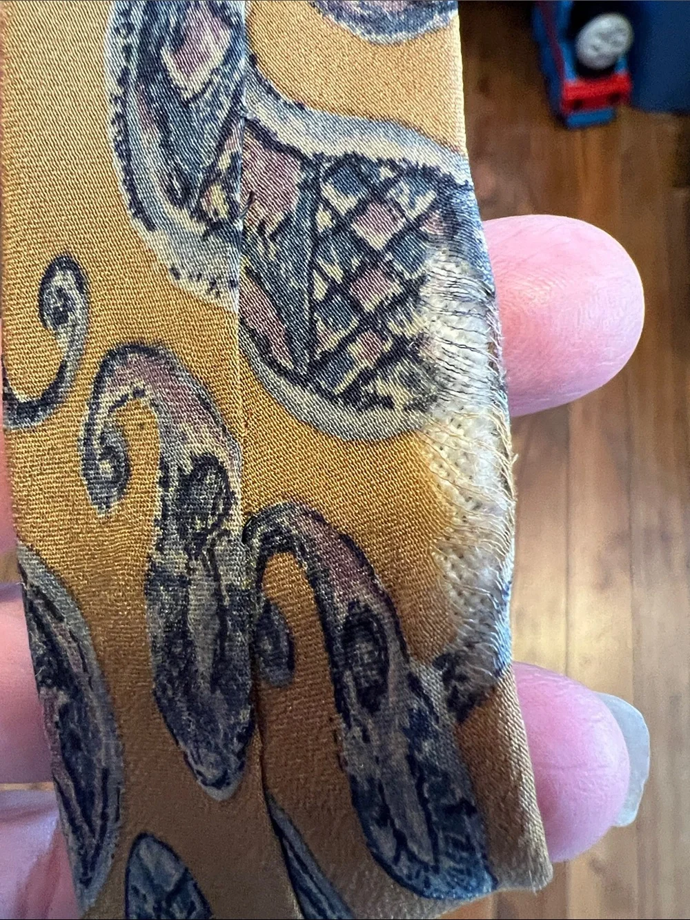 Joseph Abboud silk tie